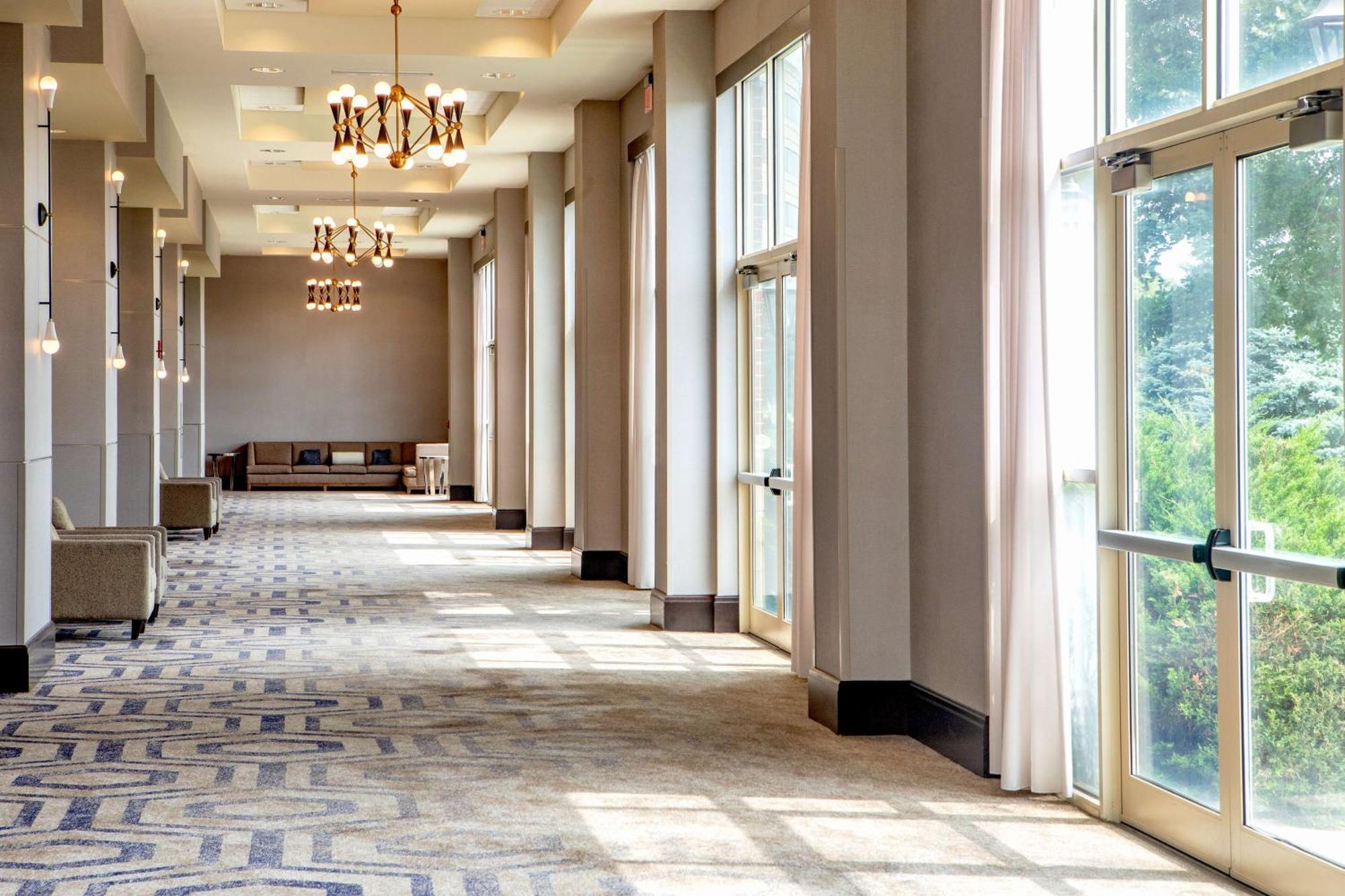 Hilton Columbus/Polaris Hotel Exterior photo